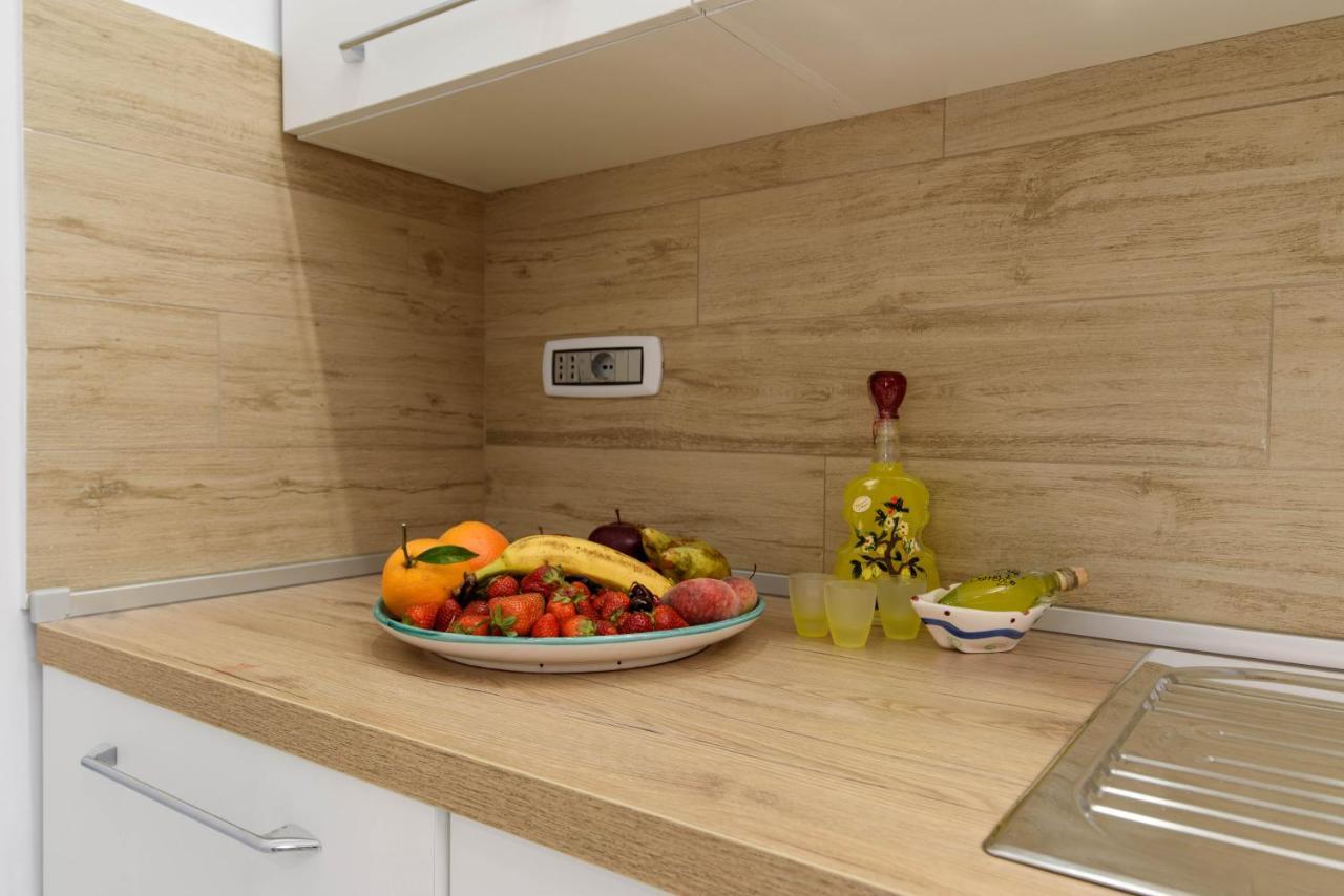 Symphony House Bed & Breakfast Соренто Екстериор снимка
