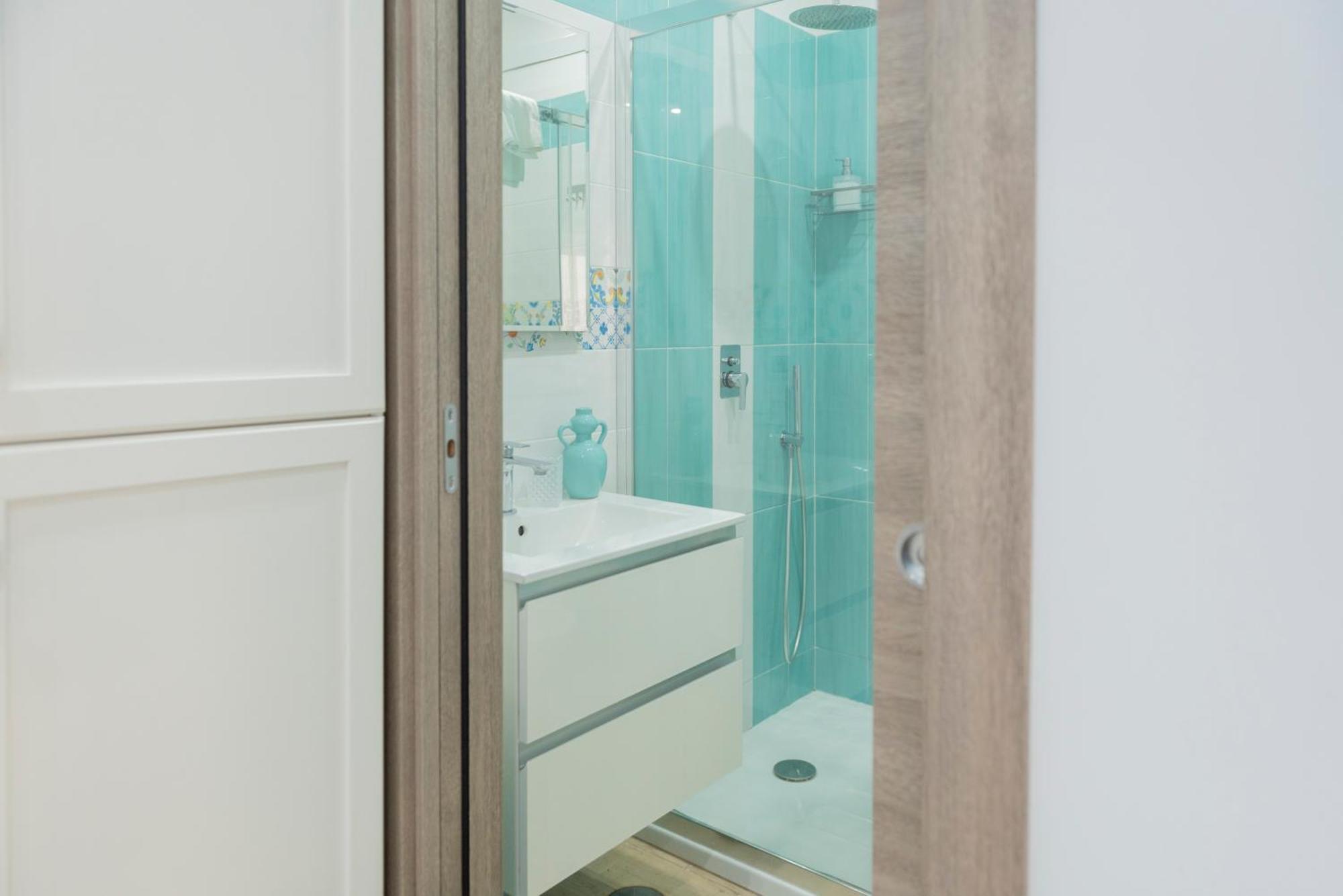 Symphony House Bed & Breakfast Соренто Екстериор снимка